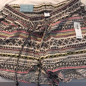 Old navy shorts size small